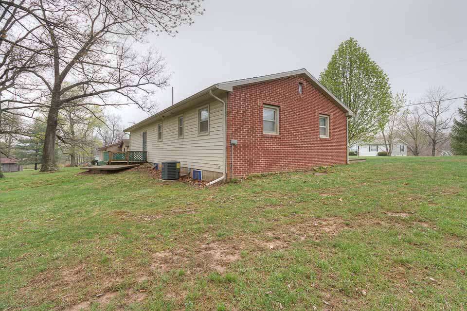 4915 S Dunlap Rd, Bloomington, IN 47403 photo 17