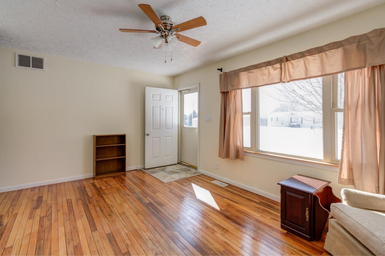 4915 S Dunlap Rd, Bloomington, IN 47403 photo 3