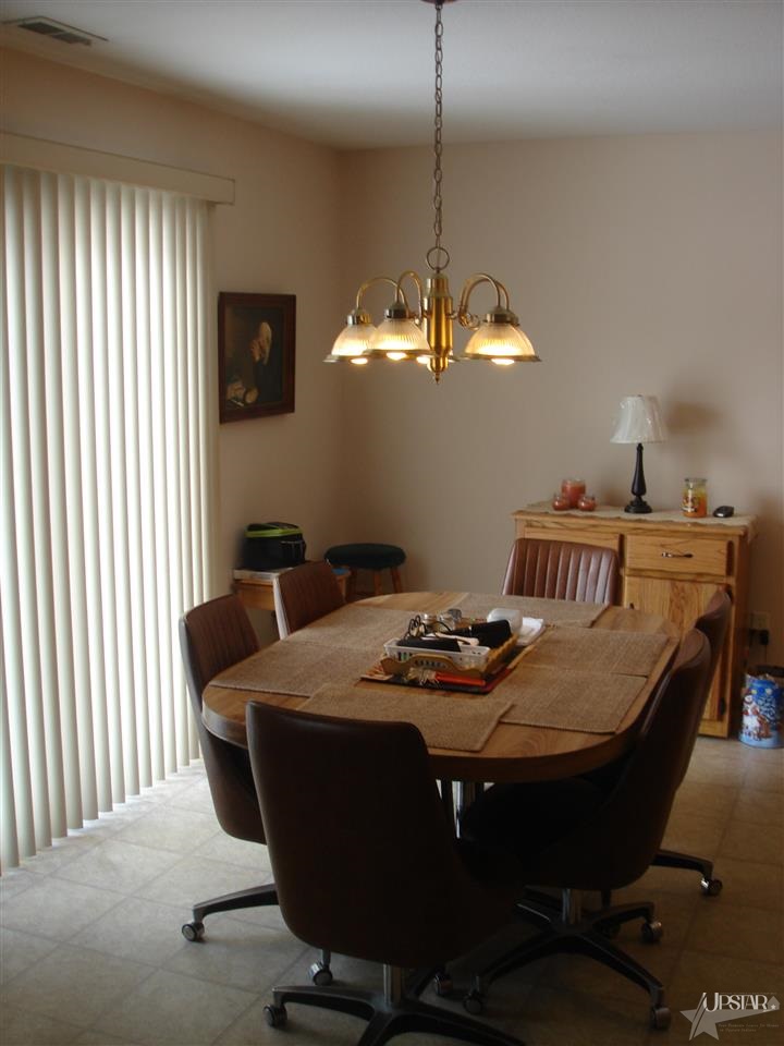 4425 Woodway Dr, Fort Wayne, IN 46835 photo 5