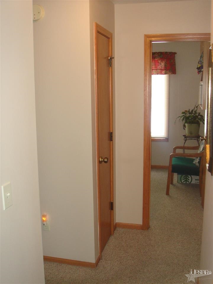 4425 Woodway Dr, Fort Wayne, IN 46835 photo 9