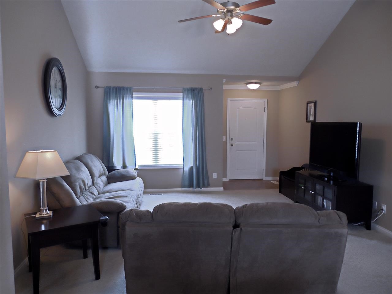 2535 Aruba Ct, Evansville, IN 47725 photo 5