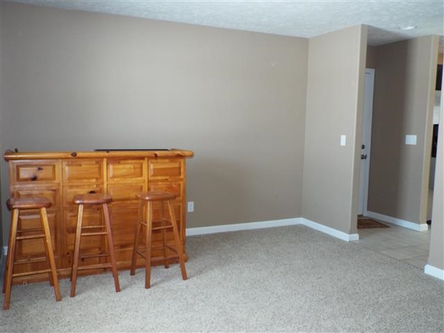 9925 Winyard Pl, Owensville, IN 47665 photo 5