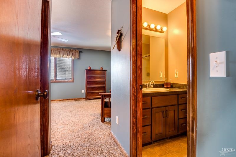 15497 Bears Breech Ct, Huntertown, IN 46748 photo 18