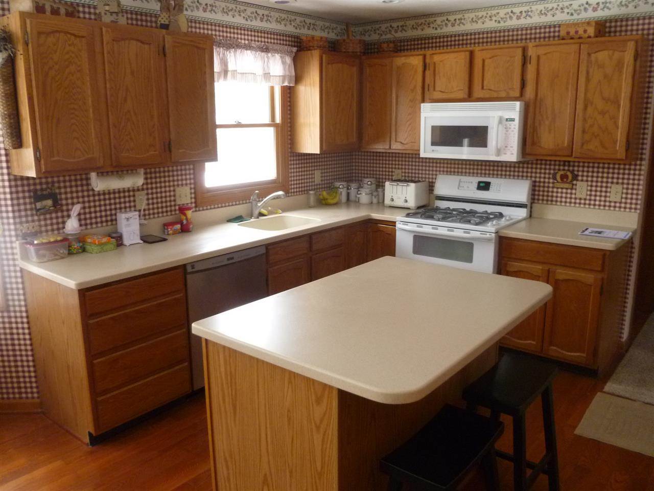 50573 Pine Row Ct, Granger, IN 46530 photo 4