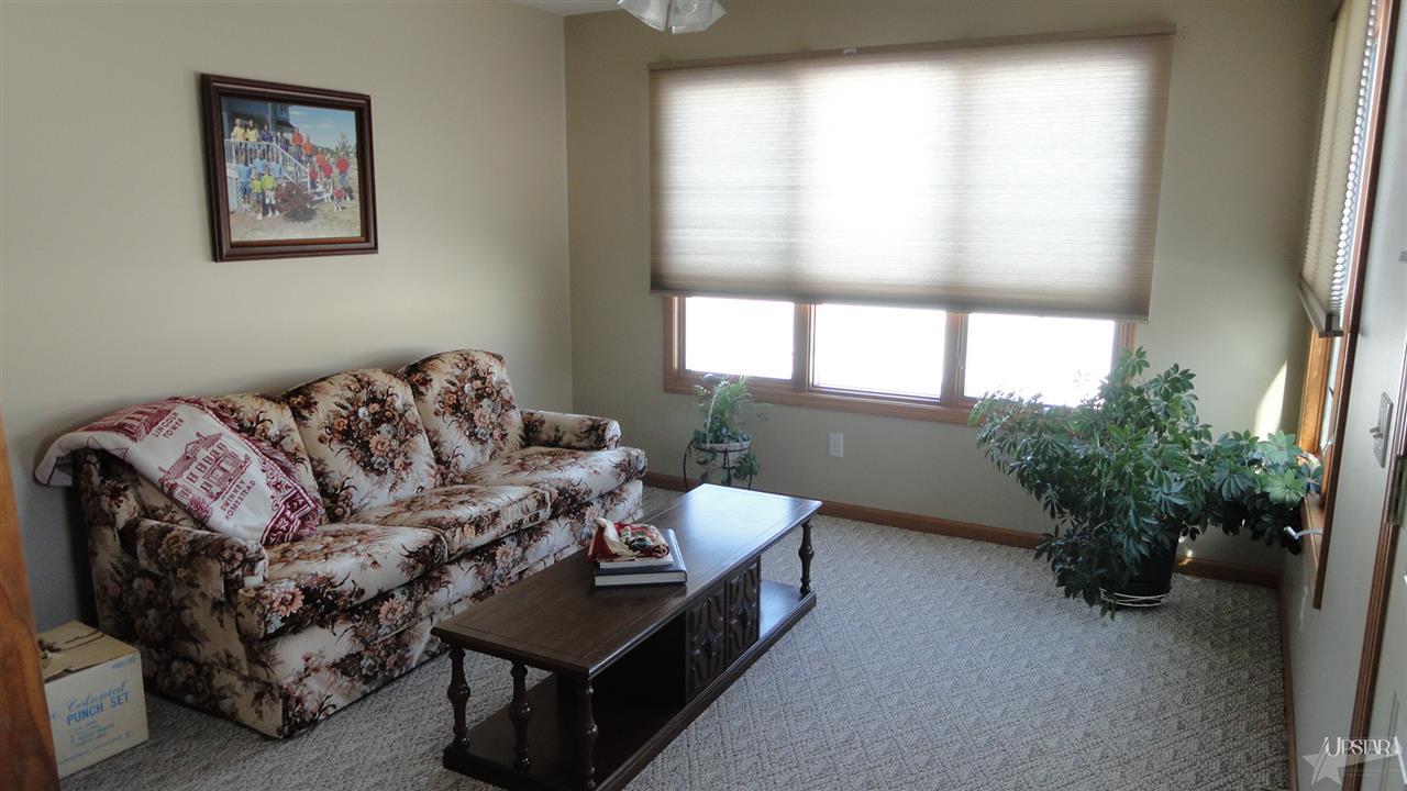 1620 Fairway Dr, Decatur, IN 46733 photo 3