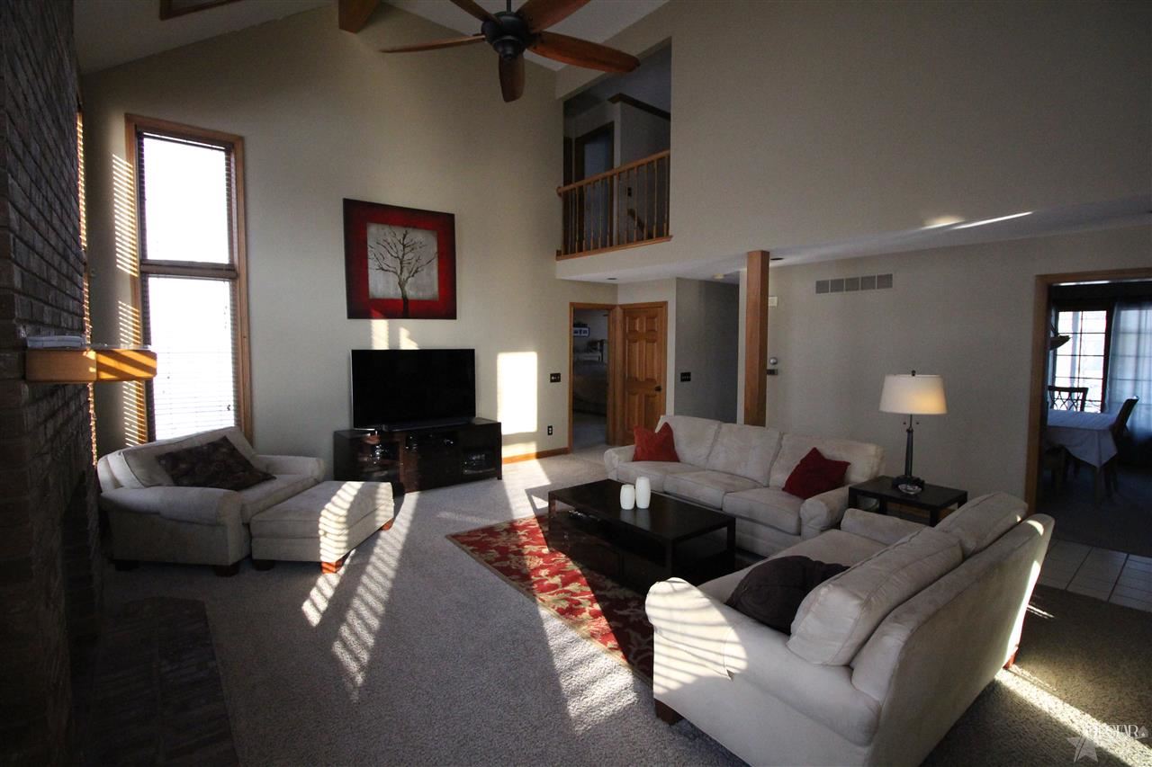 11917 Eagle Creek Ln, Fort Wayne, IN 46814 photo 4