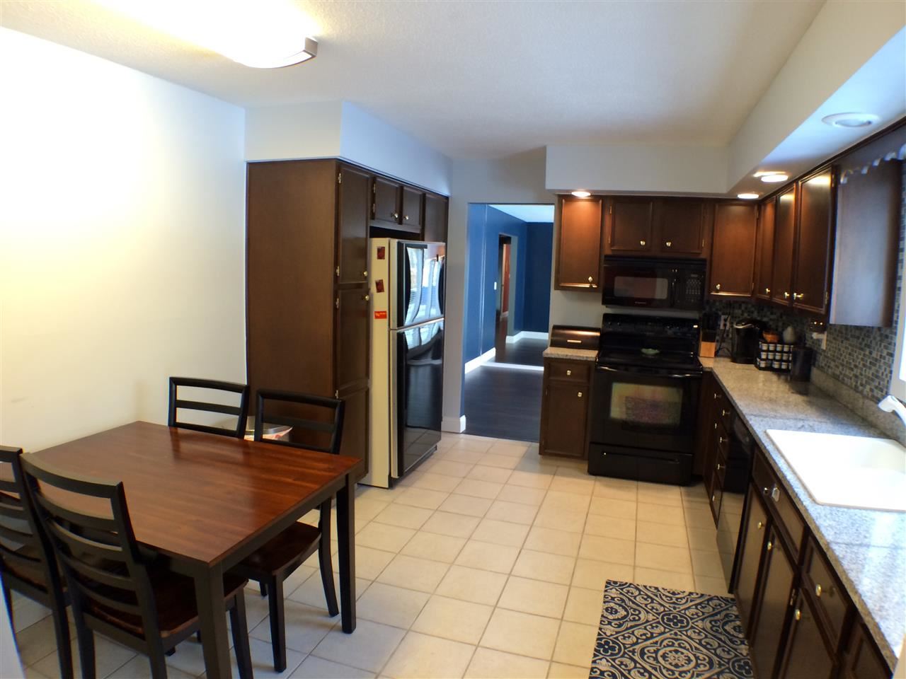 3540 W Johnson Cir, Muncie, IN 47304 photo 7