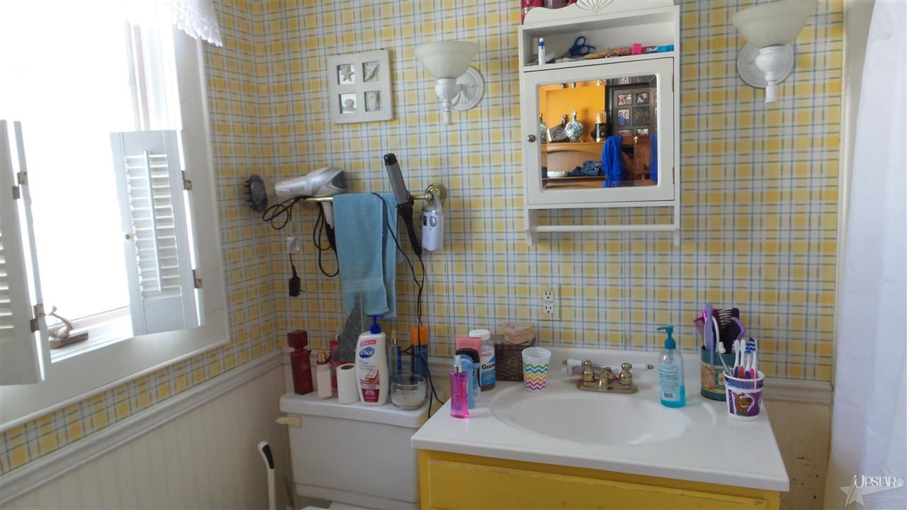 1004 S Randolph St, Garrett, IN 46738 photo 6