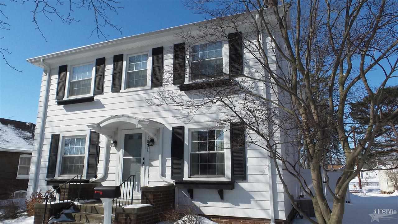 1004 S Randolph St, Garrett, IN 46738 photo 1