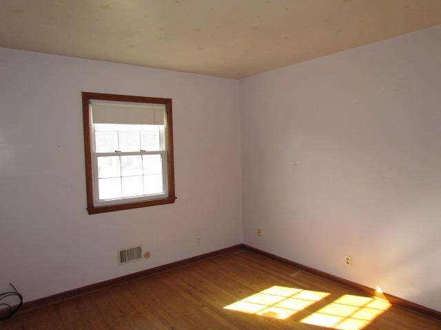 8205 Pine Creek Dr, Evansville, IN 47710 photo 11