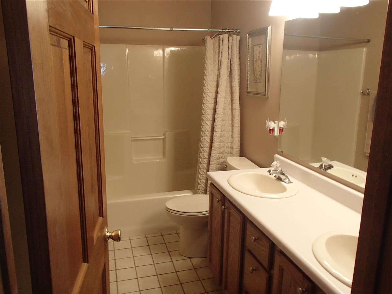 412 Ridge Ct, Ossian, IN 46777 photo 23