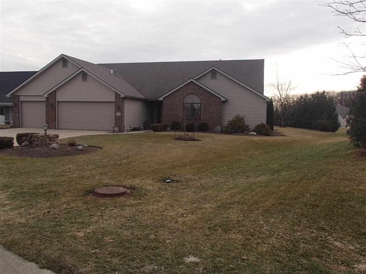 412 Ridge Ct, Ossian, IN 46777 photo 3