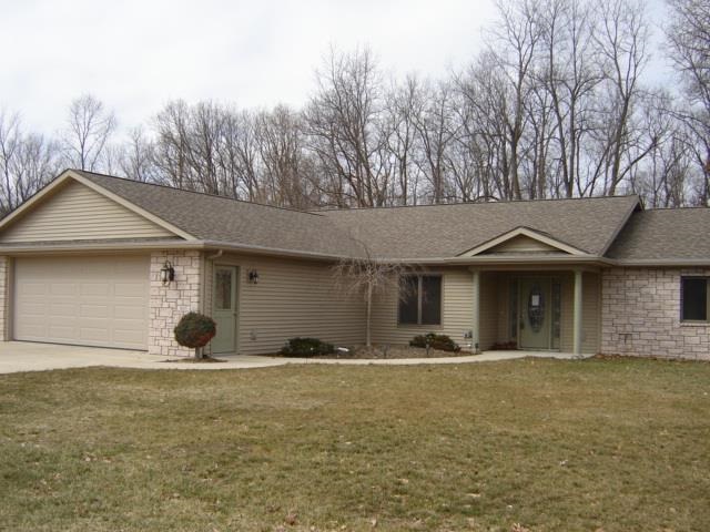 805 N 280 W, Angola, IN 46703 photo 1