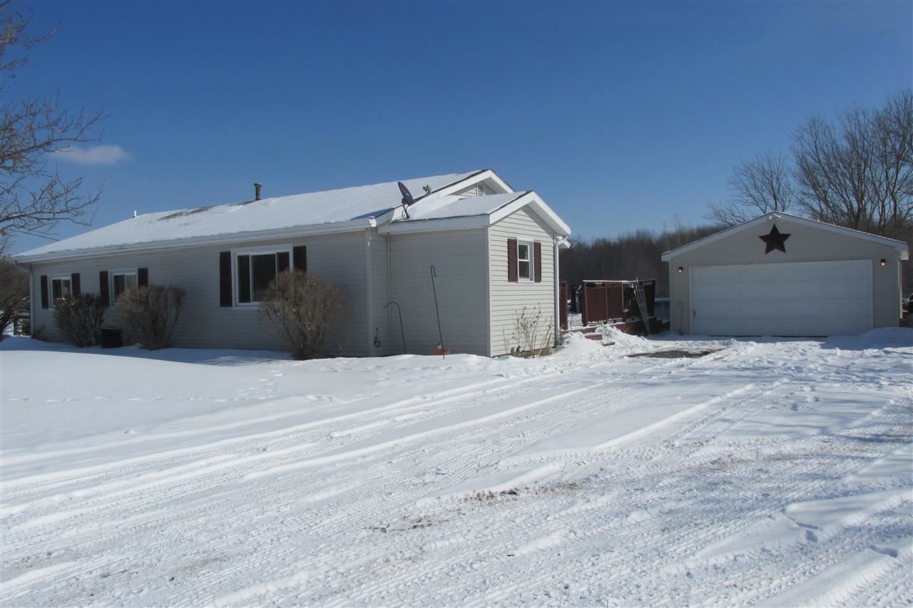 68450 Mulberry Rd, Lakeville, IN 46536 photo 3