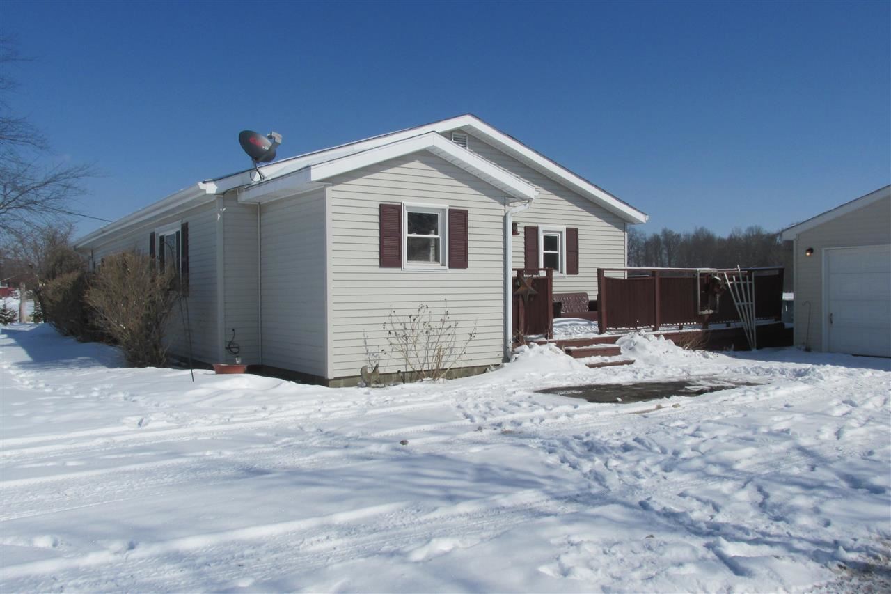 68450 Mulberry Rd, Lakeville, IN 46536 photo 2