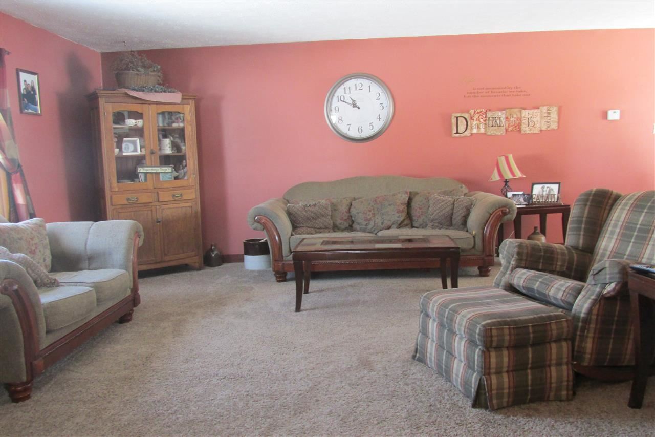 68450 Mulberry Rd, Lakeville, IN 46536 photo 7