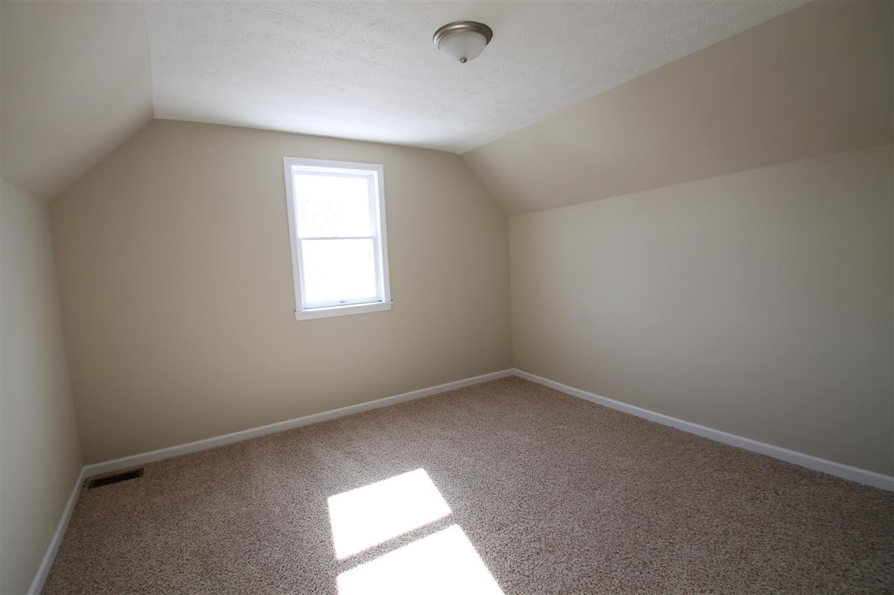 428 W Main St, Greentown, IN 46936 photo 12