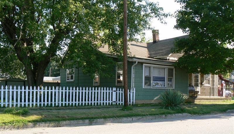 1014 Schiller St, Tell City, IN 47586 photo 1