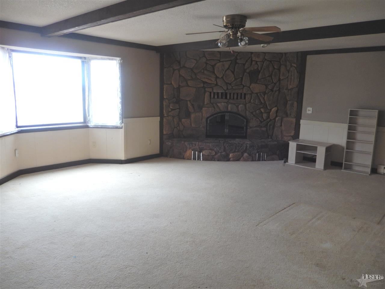 14636 Feichner Rd, Yoder, IN 46798 photo 2