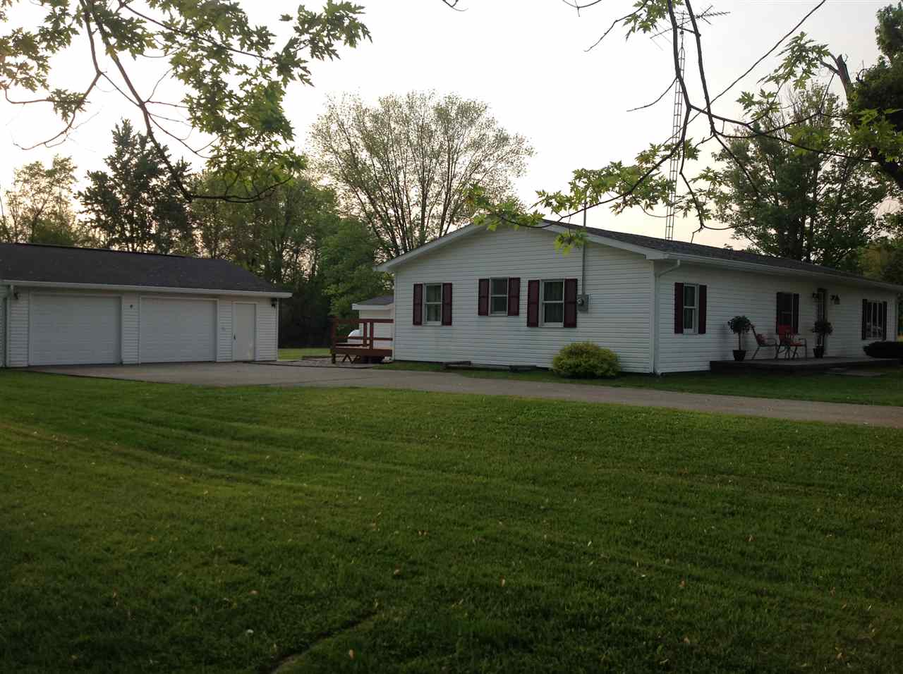 519 Parks Addition Rd, Mitchell, IN 47446 photo 1