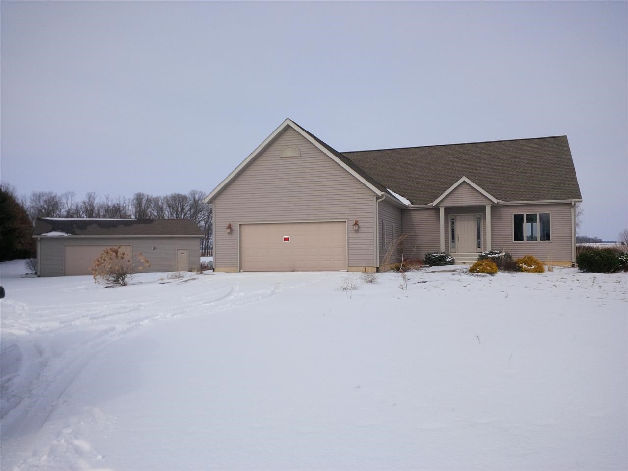 5288 E 350 S, Winamac, IN 46996 photo 3