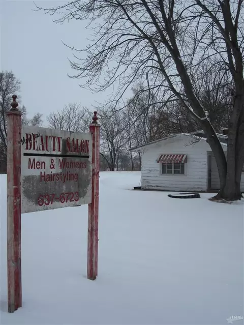 2132 Trinity, Huntertown, IN 46748 photo 1