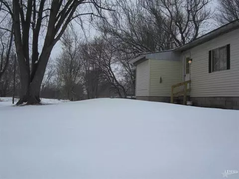 2124 Trinity, Huntertown, IN 46748 photo 3