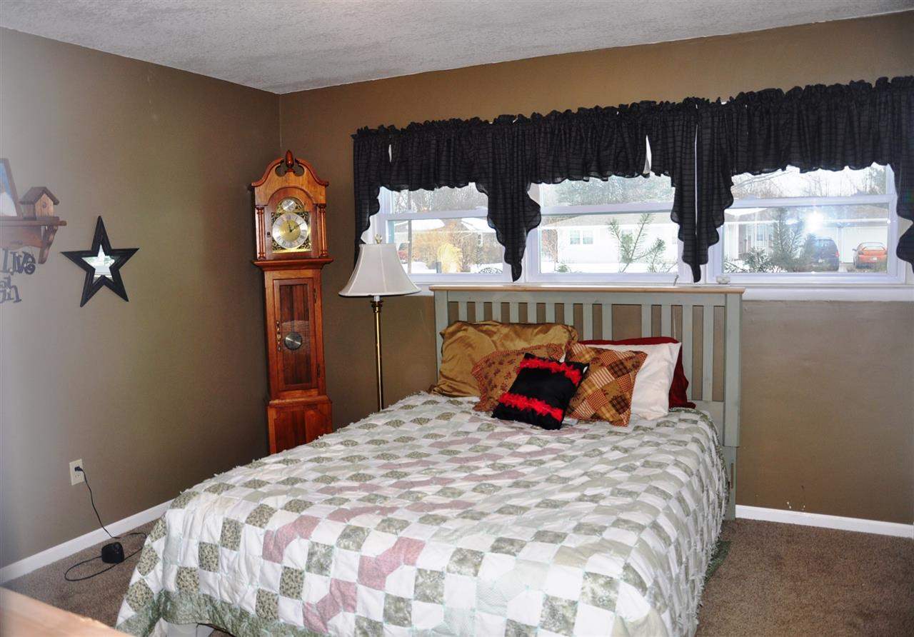 301 W North St, Lagrange, IN 46761 photo 19