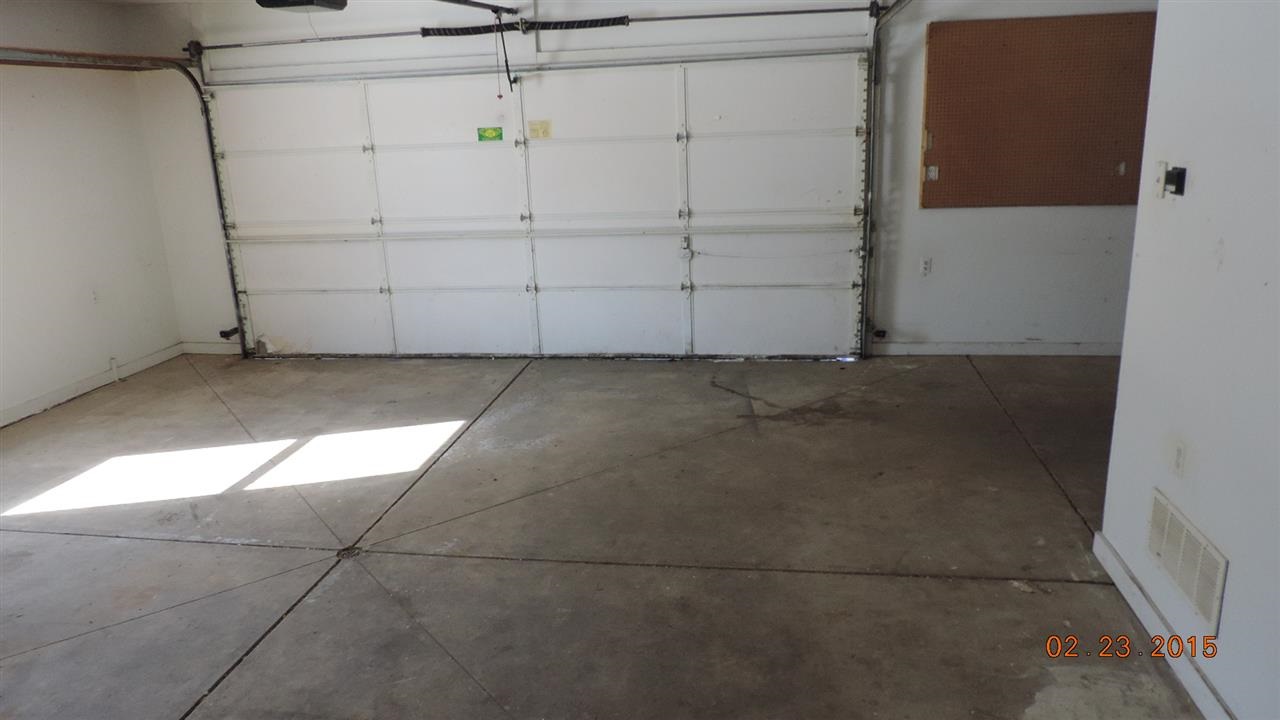 5590 S Burlington Dr, Muncie, IN 47302 photo 22
