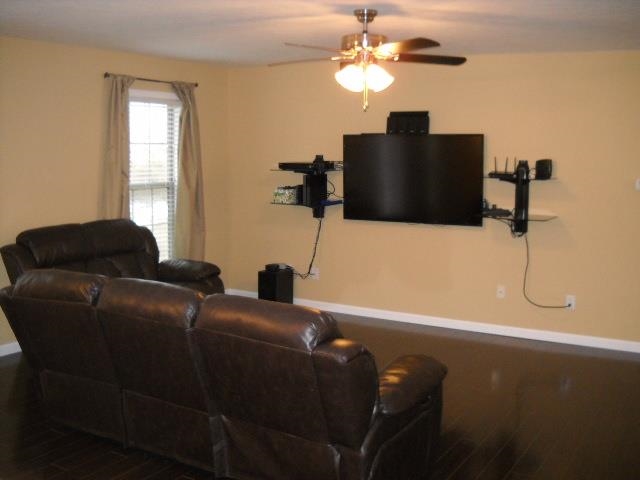 1019 W Cobblefield Dr, Rockport, IN 47635 photo 3