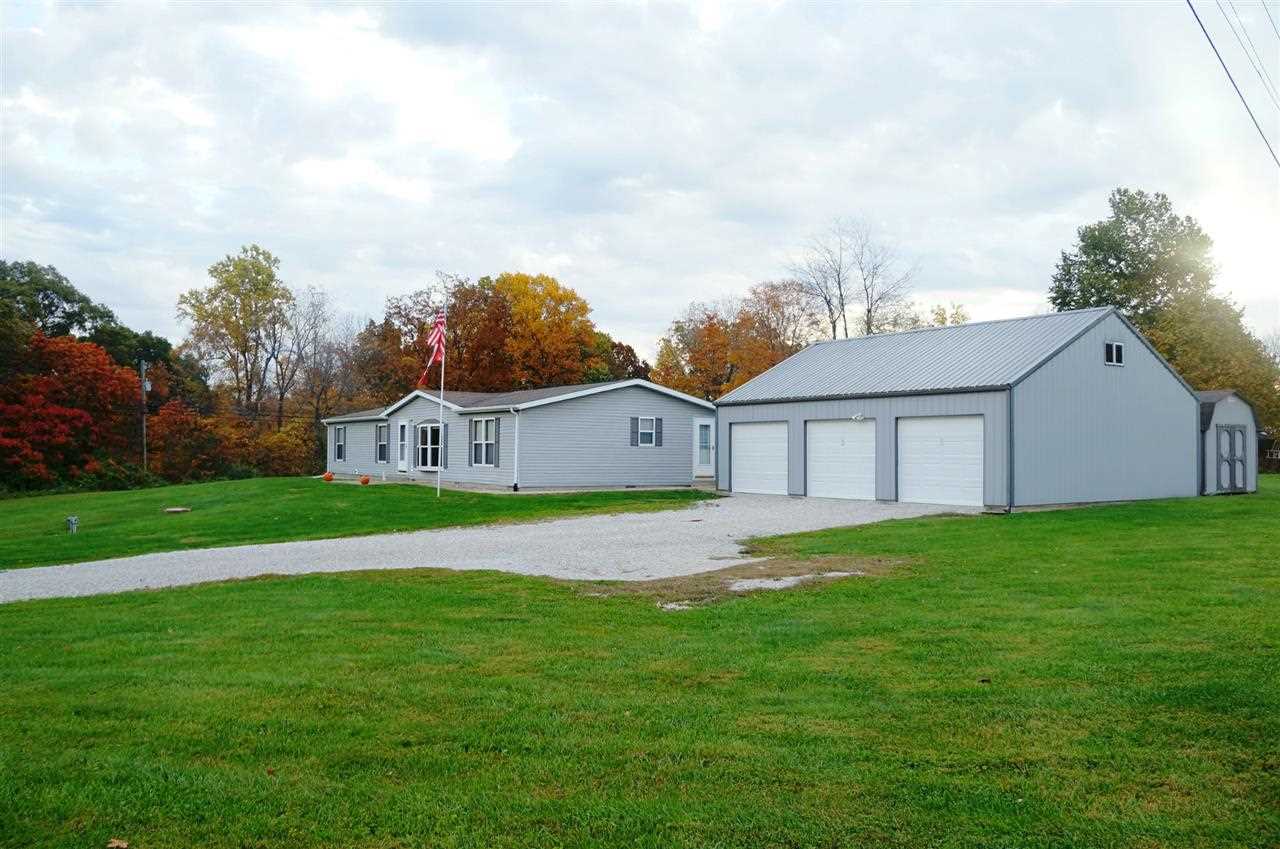5187 N Brummetts Creek Rd, Bloomington, IN 47408 photo 1