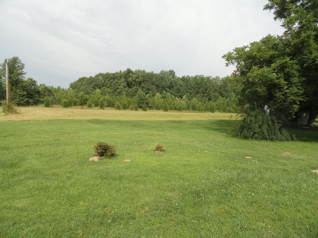 1565 Pea Ridge Rd, Spencer, IN 47460 photo 2