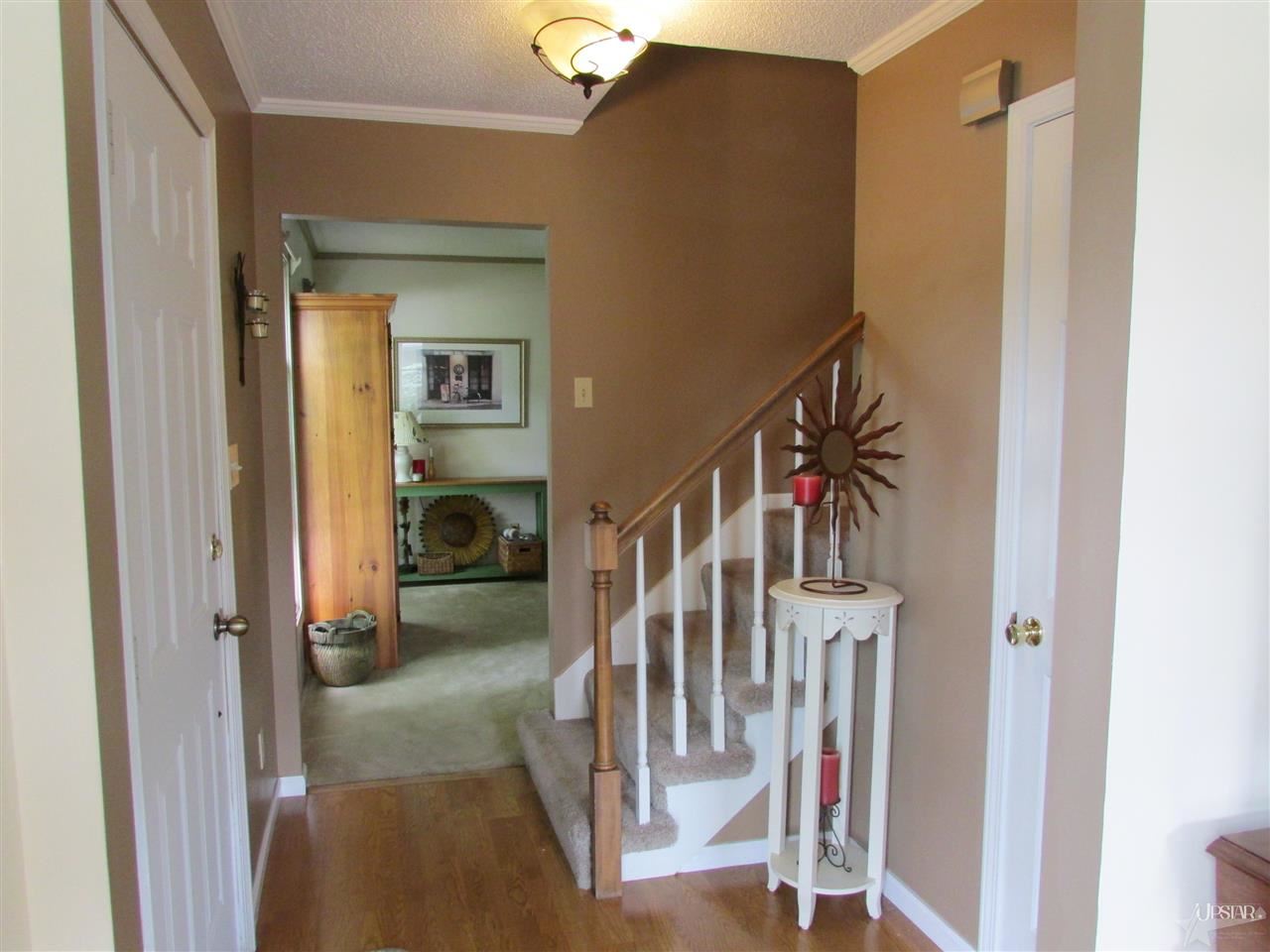 11826 N Star Pl, Fort Wayne, IN 46845 photo 2