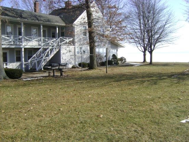 7199 Eli Lilly Rd, Syracuse, IN 46567 photo 2