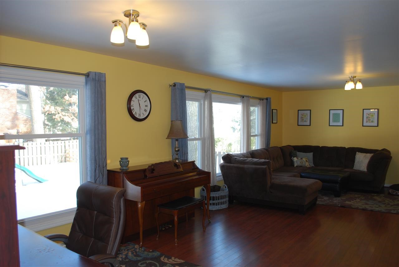 1604 Greenbrier Dr, Elkhart, IN 46514 photo 9