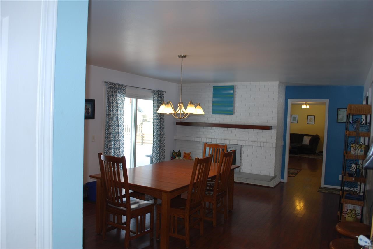 1604 Greenbrier Dr, Elkhart, IN 46514 photo 3