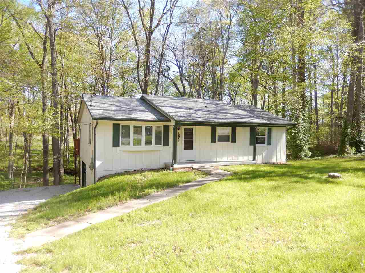 3950 W Walcott Ln, Bloomington, IN 47404 photo 1