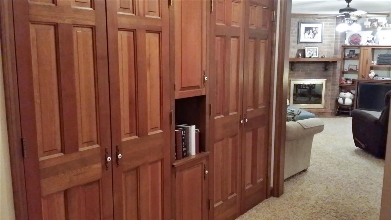 199 S Tamarac Dr, Winchester, IN 47394 photo 8