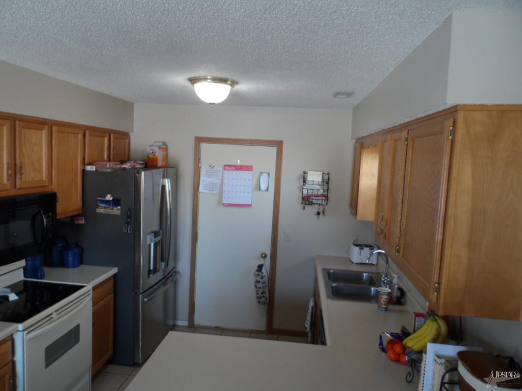 1200 Virginia Ln, Auburn, IN 46706 photo 12