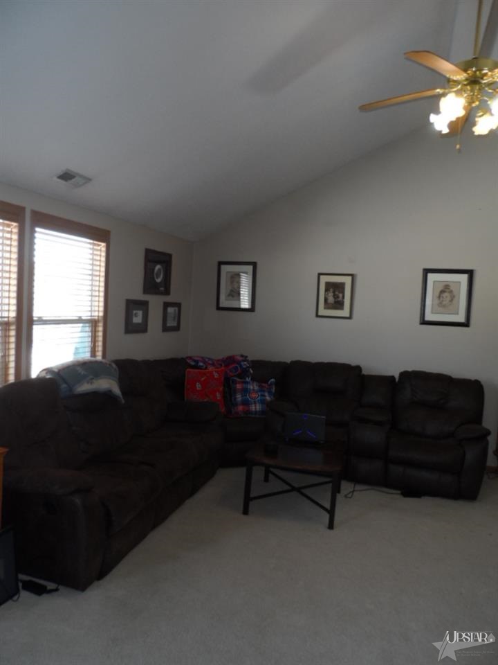 1200 Virginia Ln, Auburn, IN 46706 photo 5