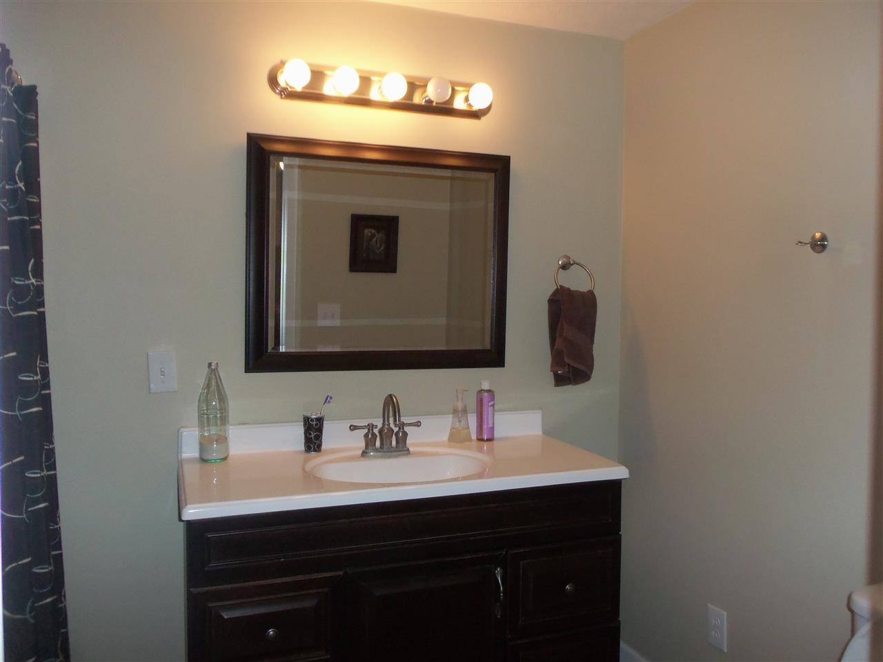 320 SE 7th St, Washington, IN 47501 photo 9