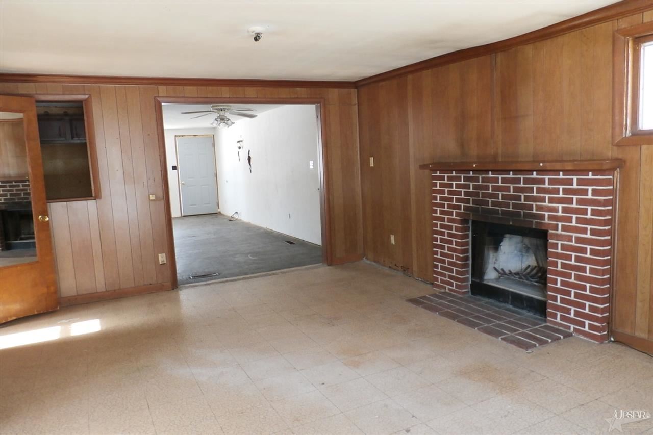 5921 Allendale Dr, Fort Wayne, IN 46809 photo 7