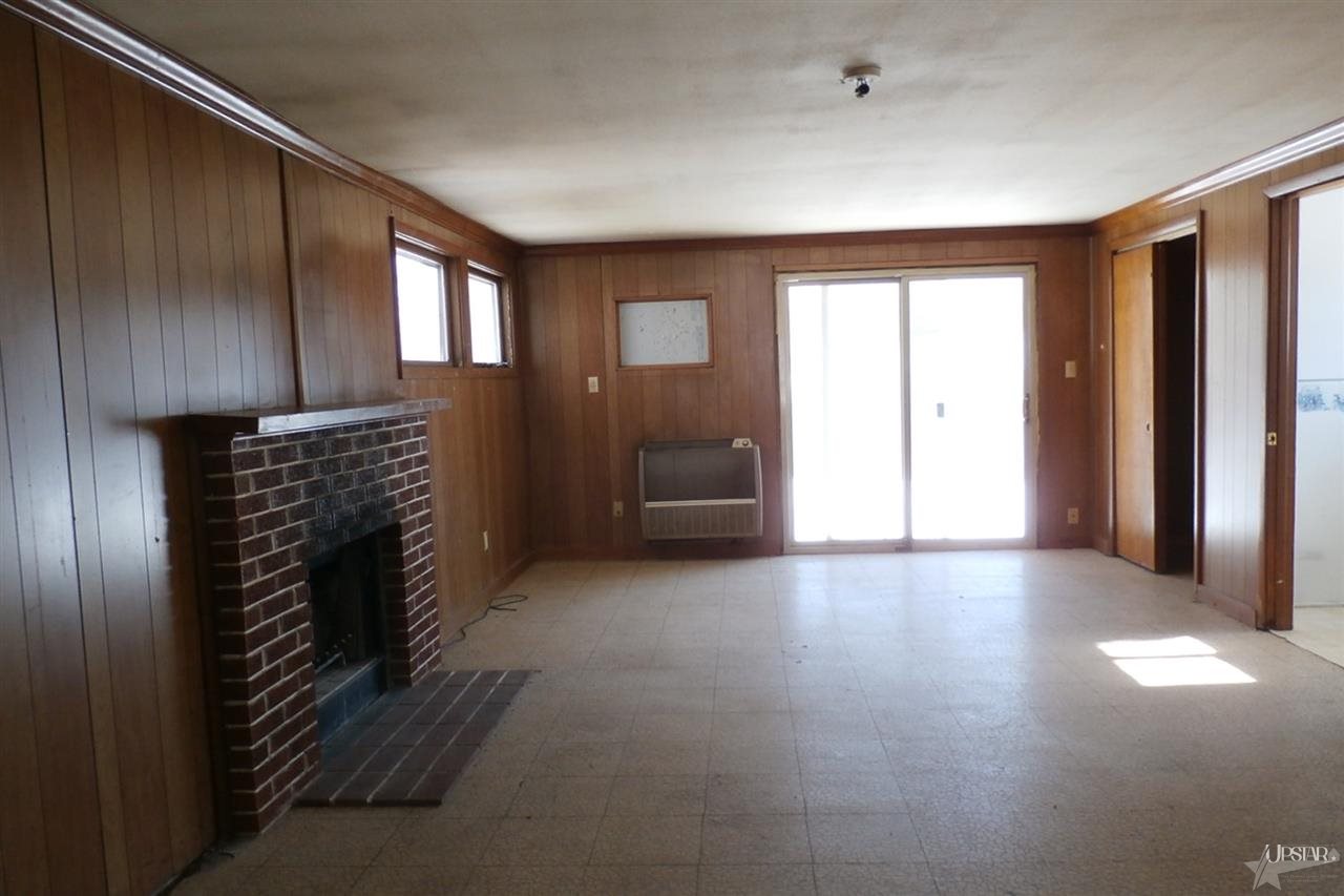 5921 Allendale Dr, Fort Wayne, IN 46809 photo 5