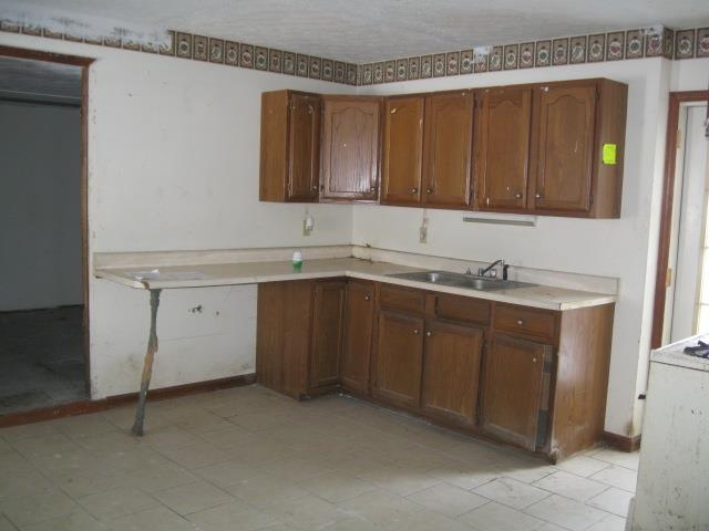 737 O St, Bedford, IN 47421 photo 6