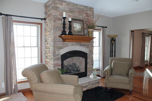 446 E Fourth St, Williamsport, IN 47993 photo 4