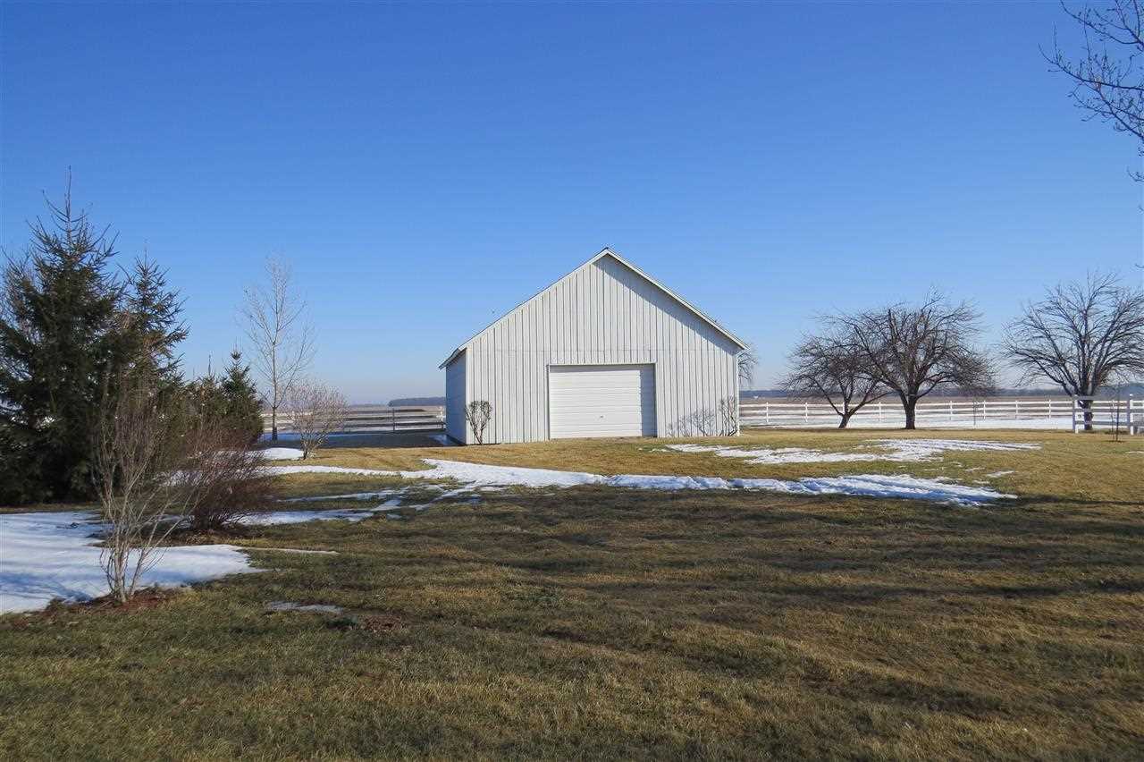 9453 E 300 N, Monticello, IN 47960 photo 23