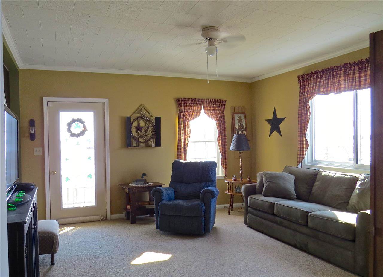 9453 E 300 N, Monticello, IN 47960 photo 4