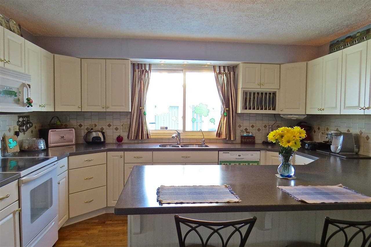9453 E 300 N, Monticello, IN 47960 photo 2