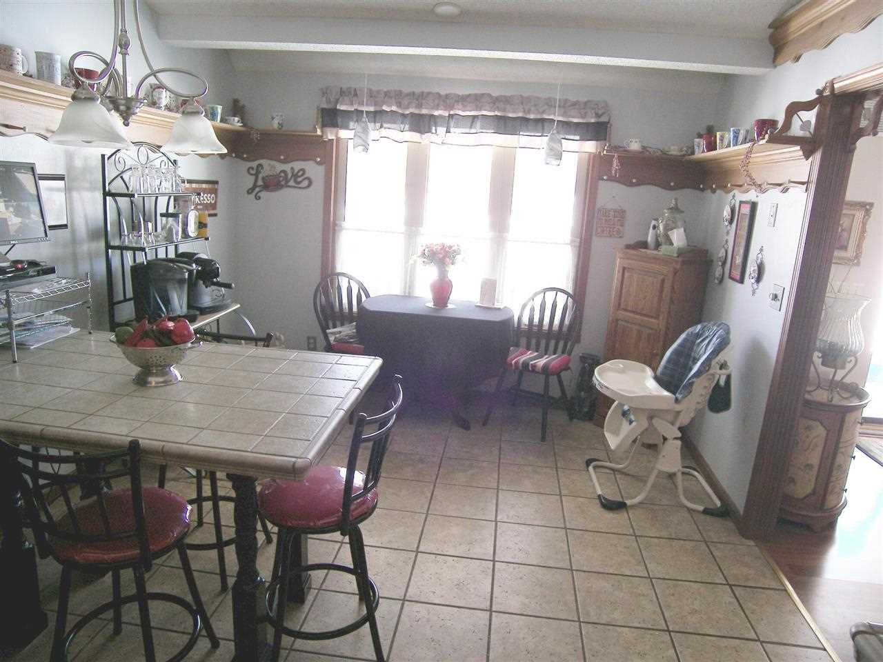 617 S 800 E, Greentown, IN 46936 photo 3