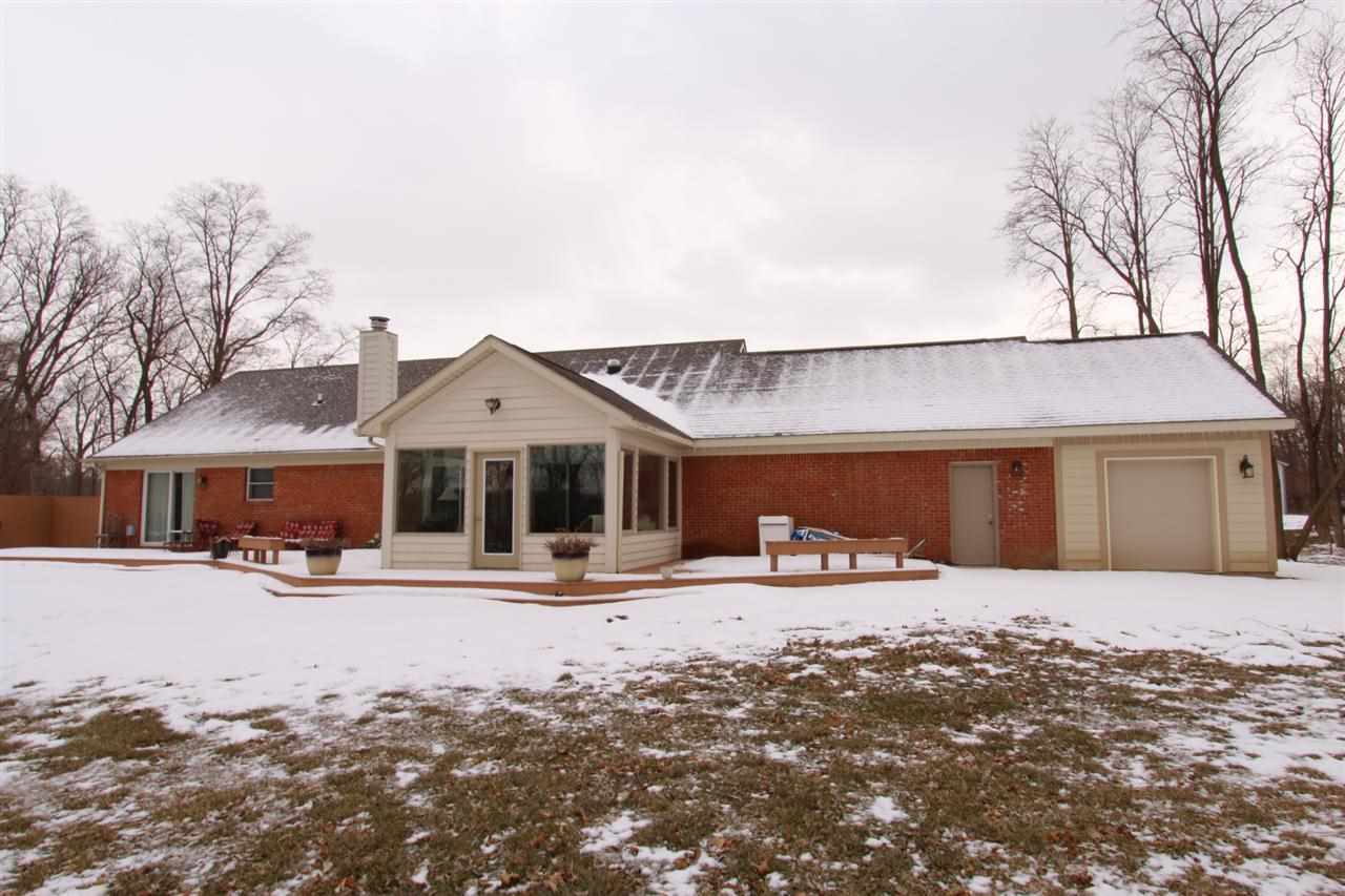 710 E Ohio St, Monticello, IN 47960 photo 8